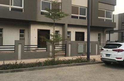Twin House - 4 Bedrooms - 5 Bathrooms for sale in Etapa - Sheikh Zayed Compounds - Sheikh Zayed City - Giza