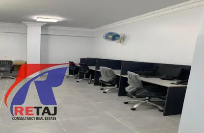 Co-Working Space - Studio - 1 Bathroom for rent in Orouba Axis - Area A - Ganoob El Acadimia - New Cairo City - Cairo