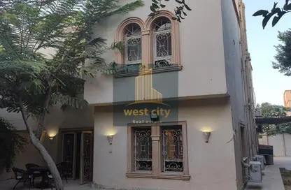 Villa - 5 Bedrooms - 4 Bathrooms for rent in Greens - 6th District - Sheikh Zayed City - Giza