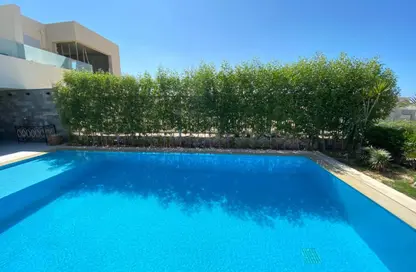 منزل مزدوج - 3 غرف نوم - 3 حمامات للبيع في هاسييندا وايت - سيدي عبد الرحمن - الساحل الشمالي