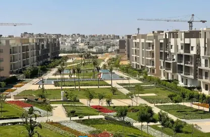 شقة - 2 غرف نوم - 2 حمامات للبيع في مون ريزيدنس - فيفث سكوير - التجمع الخامس - مدينة القاهرة الجديدة - القاهرة