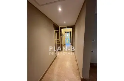 شقة - 3 غرف نوم - 3 حمامات للايجار في نيو جيزة - طريق مصر اسكندرية الصحراوي - مدينة 6 أكتوبر - الجيزة