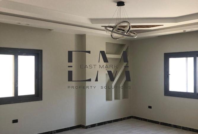 8212728 - Property Image 2