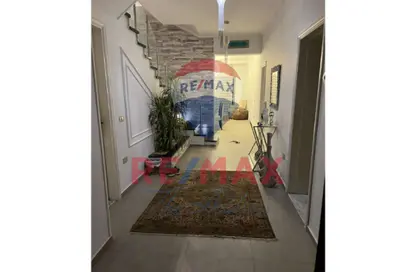 تاون هاوس - 4 غرف نوم - 4 حمامات للايجار في بالم هيلز وودفيل - طريق الواحات - مدينة 6 أكتوبر - الجيزة