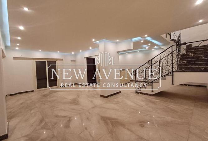 8423372 - Property Image 2