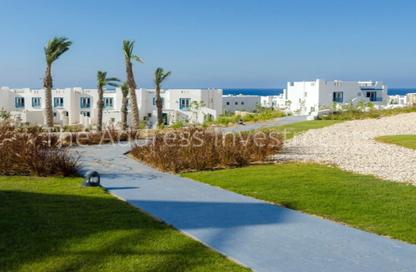 Chalet - 3 Bedrooms - 2 Bathrooms for sale in Mountain View - Ras Al Hekma - North Coast