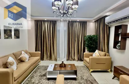 Apartment - 2 Bedrooms - 1 Bathroom for rent in El Rehab Extension - Al Rehab - New Cairo City - Cairo