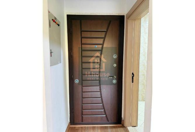 8090593 - Property Image 3
