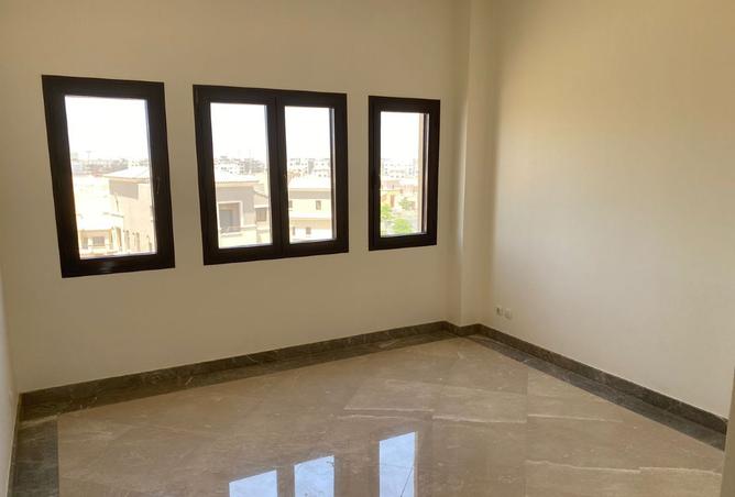 8181166 - Property Image 3