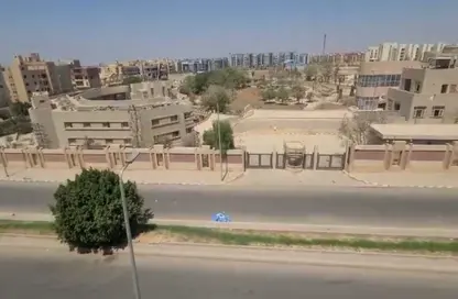 شقة - 4 غرف نوم - 3 حمامات للبيع في مون ريزيدنس - فيفث سكوير - التجمع الخامس - مدينة القاهرة الجديدة - القاهرة