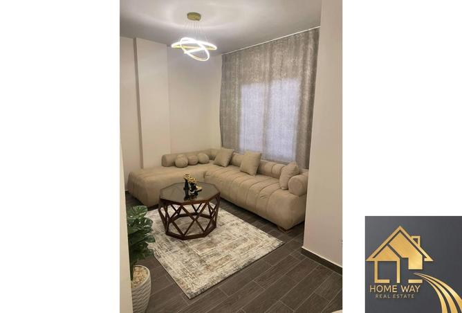 8025548 - Property Image 3