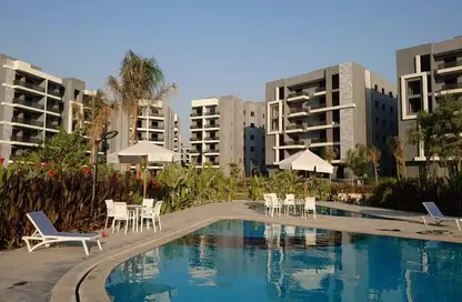 Apartment - 3 Bedrooms - 3 Bathrooms for sale in Sun Capital - Fayoum Desert road - 6 October City - Giza