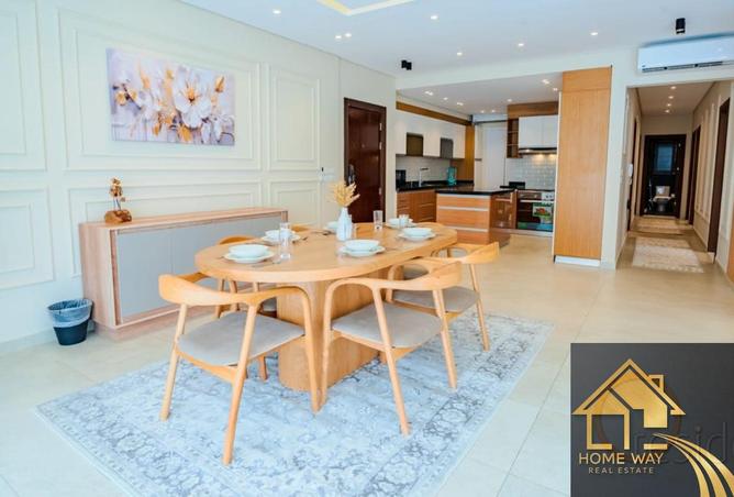 8015573 - Property Image 2