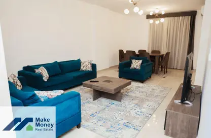 شقة - 3 غرف نوم - 3 حمامات للايجار في مون ريزيدنس - فيفث سكوير - التجمع الخامس - مدينة القاهرة الجديدة - القاهرة