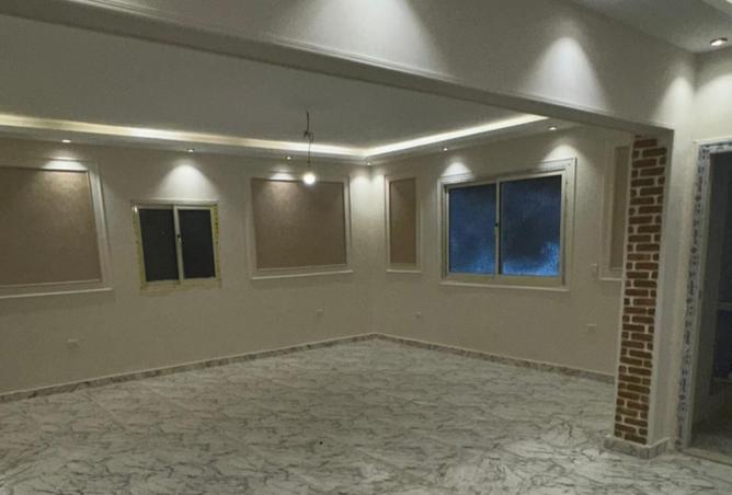 8075305 - Property Image 2