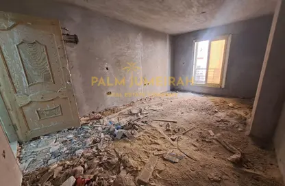 Apartment - 3 Bedrooms - 2 Bathrooms for sale in Moharam Bek St. - Moharam Bek - Hay Wasat - Alexandria