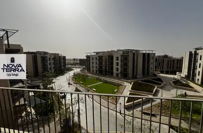 (بنتهاوس  (روف - 3 غرف نوم - 4 حمامات للبيع في 6 ويست - بيفرلي هيلز - كمبوندات الشيخ زايد - الشيخ زايد - الجيزة