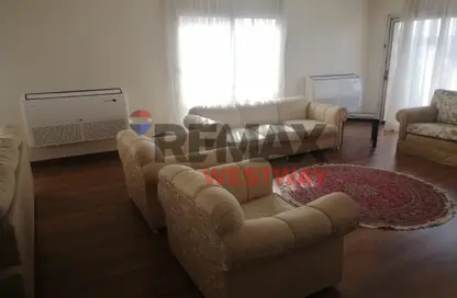 شقة - 3 غرف نوم - 3 حمامات للايجار في 6 ويست - بيفرلي هيلز - كمبوندات الشيخ زايد - الشيخ زايد - الجيزة