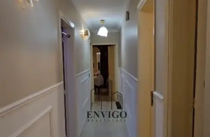 شقة - 3 غرف نوم - 2 حمامات للبيع في شارع محمد كريم - المنطقة السادسة - مدينة نصر - القاهرة