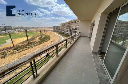 Apartment - 2 Bedrooms - 2 Bathrooms for sale in The Fourteen Golf Residences - Uptown Cairo - Mokattam - Cairo