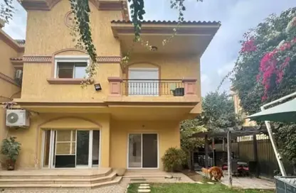 Villa - 5 Bedrooms - 4 Bathrooms for sale in Royal Meadows - Sheikh Zayed Compounds - Sheikh Zayed City - Giza