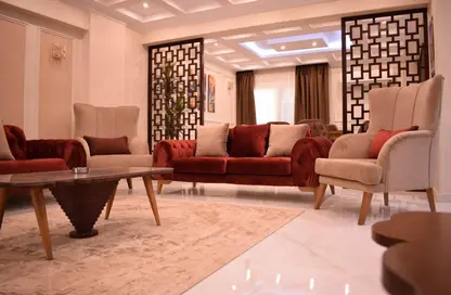 Apartment - 2 Bedrooms - 2 Bathrooms for rent in Mohandessin - Giza
