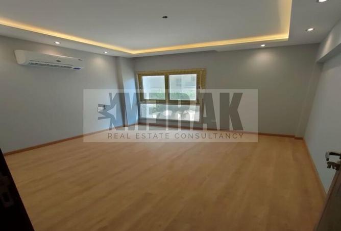 7923690 - Property Image 3