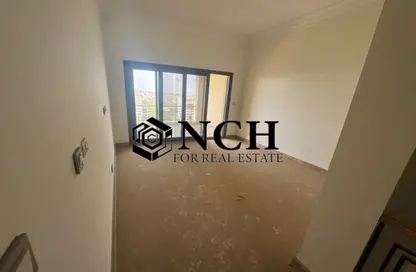 Twin House - 3 Bedrooms - 3 Bathrooms for rent in Levana - Uptown Cairo - Mokattam - Cairo