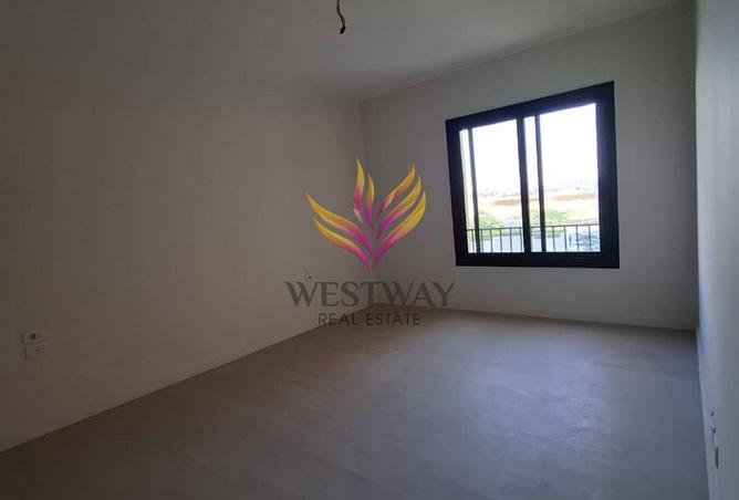 8152140 - Property Image 2