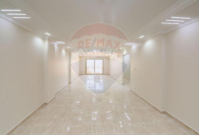 7037890 - صورة العقار 3