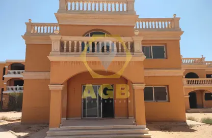 فيلا - 3 غرف نوم - 3 حمامات للبيع في ستيلا هليوبوليس - طريق مصر إسماعيلية الصحراوي - القاهرة