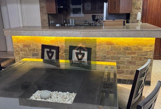 8326744 - Property Image 2