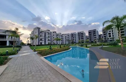 Penthouse - 4 Bedrooms - 4 Bathrooms for sale in Sun Capital - Fayoum Desert road - 6 October City - Giza