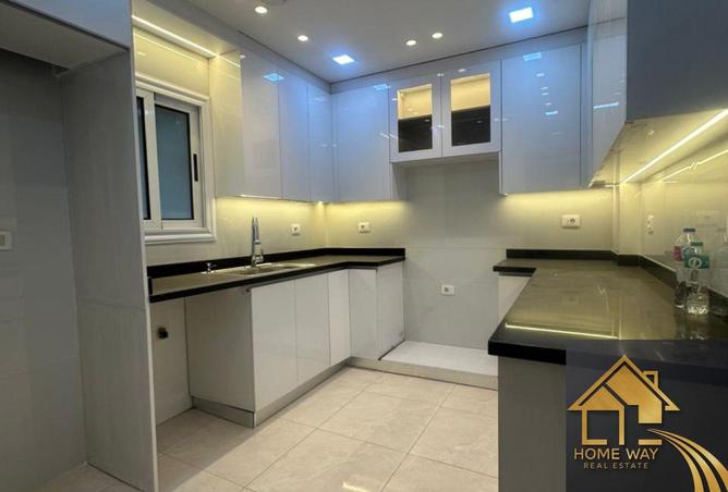 8256896 - Property Image 2