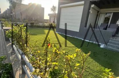 Apartment - 3 Bedrooms - 3 Bathrooms for sale in Kayan - Sheikh Zayed Compounds - Sheikh Zayed City - Giza