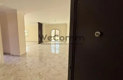 Office Space - Studio - 2 Bathrooms for rent in Al Hekma St. - Sheikh Zayed City - Giza