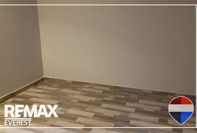 8492916 - Property Image 3