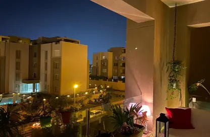 شقة - 2 غرف نوم - 2 حمامات للايجار في فيلدج جيت - المستثمرين الجنوبية - مدينة القاهرة الجديدة - القاهرة