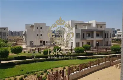 Apartment - 3 Bedrooms - 2 Bathrooms for sale in Wesal City - El Shorouk Compounds - Shorouk City - Cairo