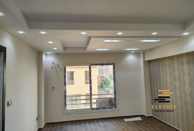 8176239 - Property Image 3