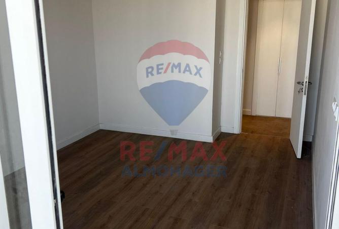 8300042 - Property Main Image