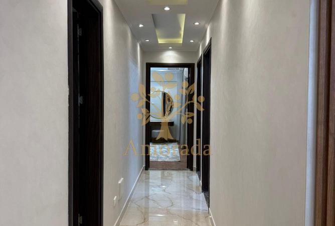 8015954 - Property Image 2