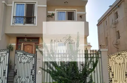 Twin House - 6 Bedrooms - 4 Bathrooms for sale in Yasmine District - 14th District - Sheikh Zayed City - Giza