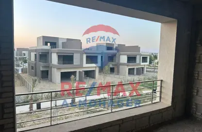 Villa - 4 Bedrooms - 5 Bathrooms for sale in The Crown - Cairo Alexandria Desert Road - 6 October City - Giza