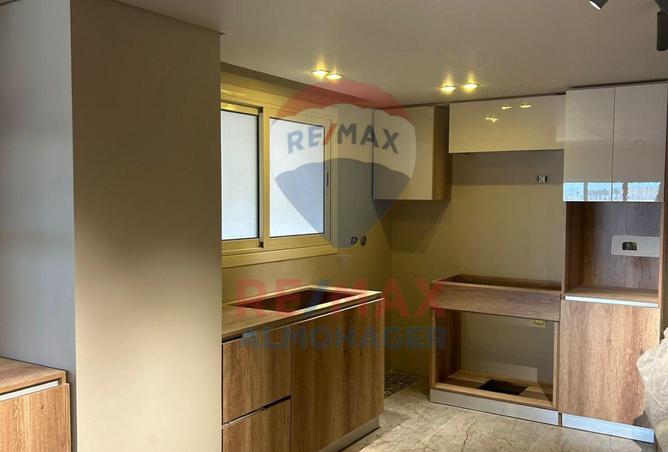 8405383 - Property Image 3