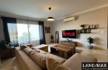 Apartment - 2 Bedrooms - 1 Bathroom for rent in Palm Hills Village Gate - South Investors Area - New Cairo City - Cairo