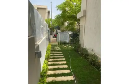 شقة - 2 غرف نوم - 2 حمامات للايجار في جاليريا  مون فالى - المستثمرين الجنوبية - مدينة القاهرة الجديدة - القاهرة