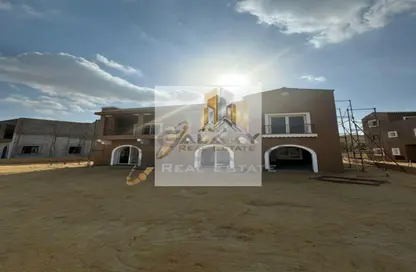Villa - 5 Bedrooms - 5 Bathrooms for sale in Hyde Park - 5th Settlement Compounds - The 5th Settlement - New Cairo City - Cairo