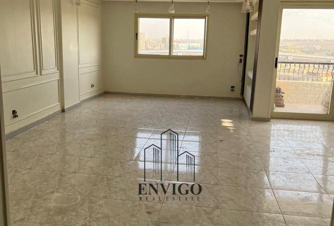 8006133 - Property Image 2