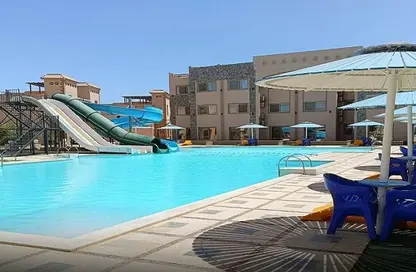 شاليه - 2 غرف نوم - 1 حمام للبيع في لا لونا - العين السخنة - السويس